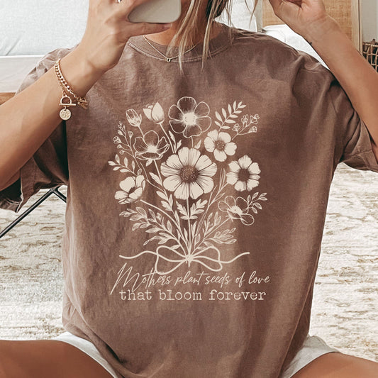 Mother's Plant Seeds of love Floral Tee